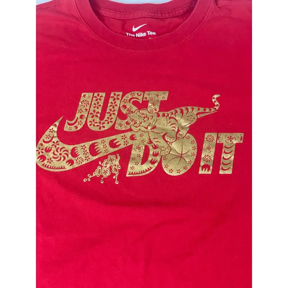 Nike Size S Red Tee Gold Logo “Just Do It” Athleisure